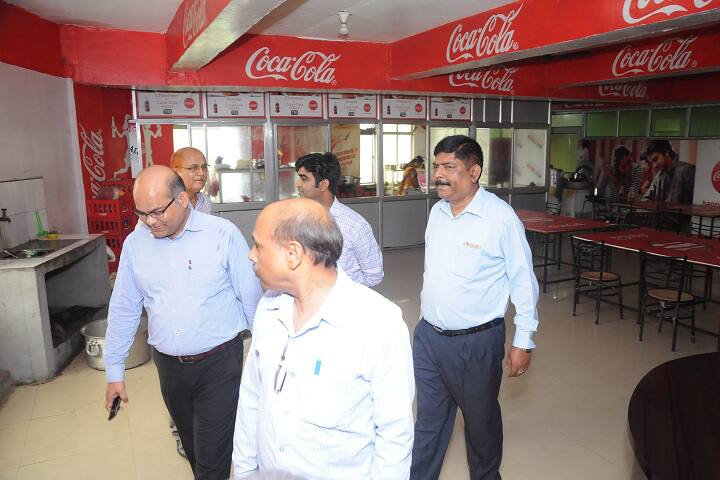 cafeteria
